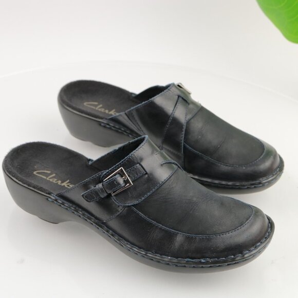 Clarks Womens Mule Size 8 Navy Leather Buckle Slip On Clogs Low Block Heel Shoes - Picture 2 of 11